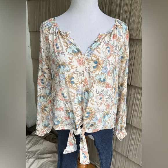 NWT Lovestitch Floral Button-Front Tie Blouse - Picture 1 of 3